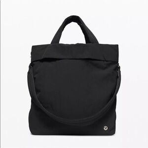 LULULEMON On My Level Bag 19L